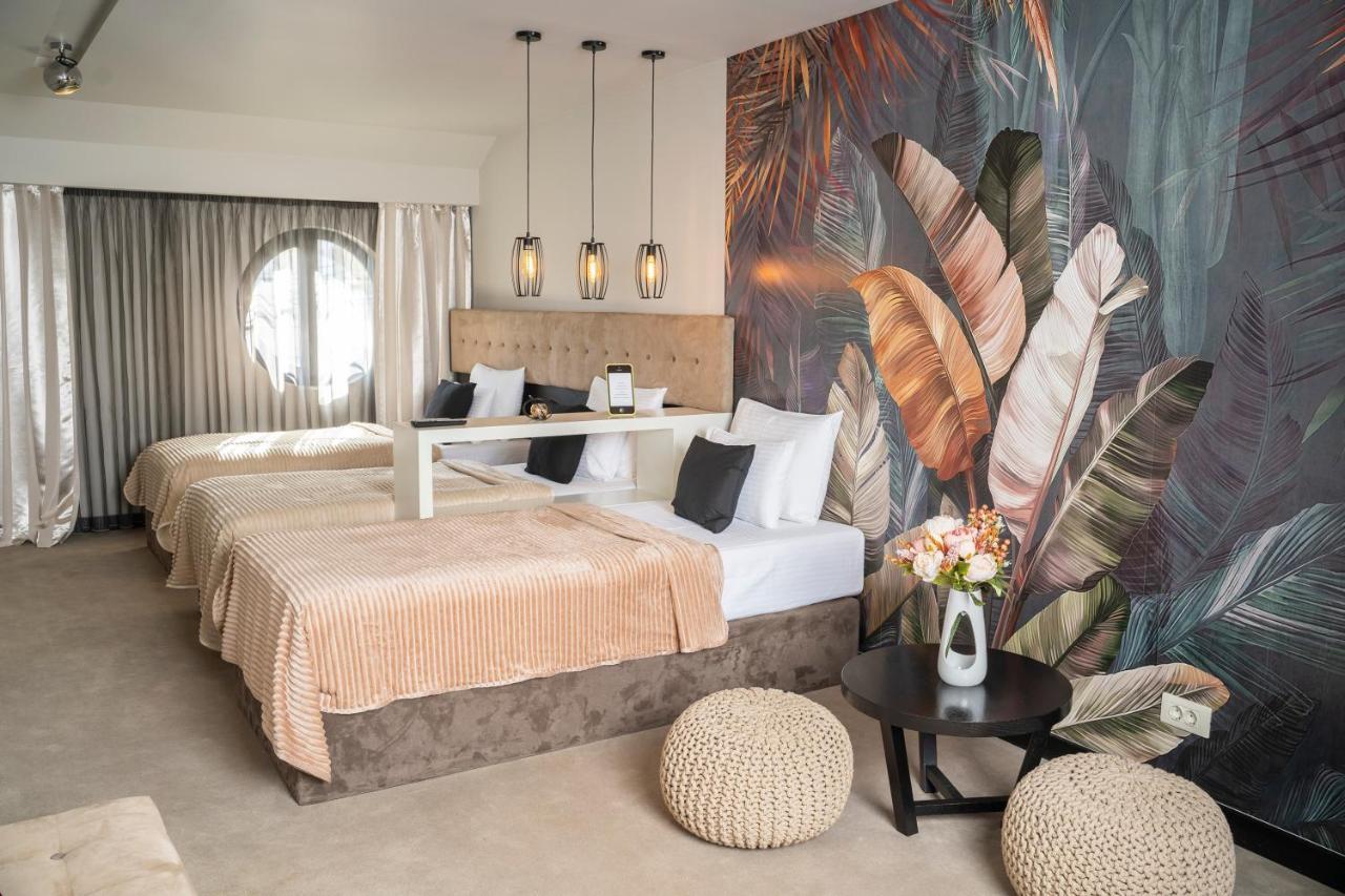 Akacija Luxury Suites ベオグラード エクステリア 写真
