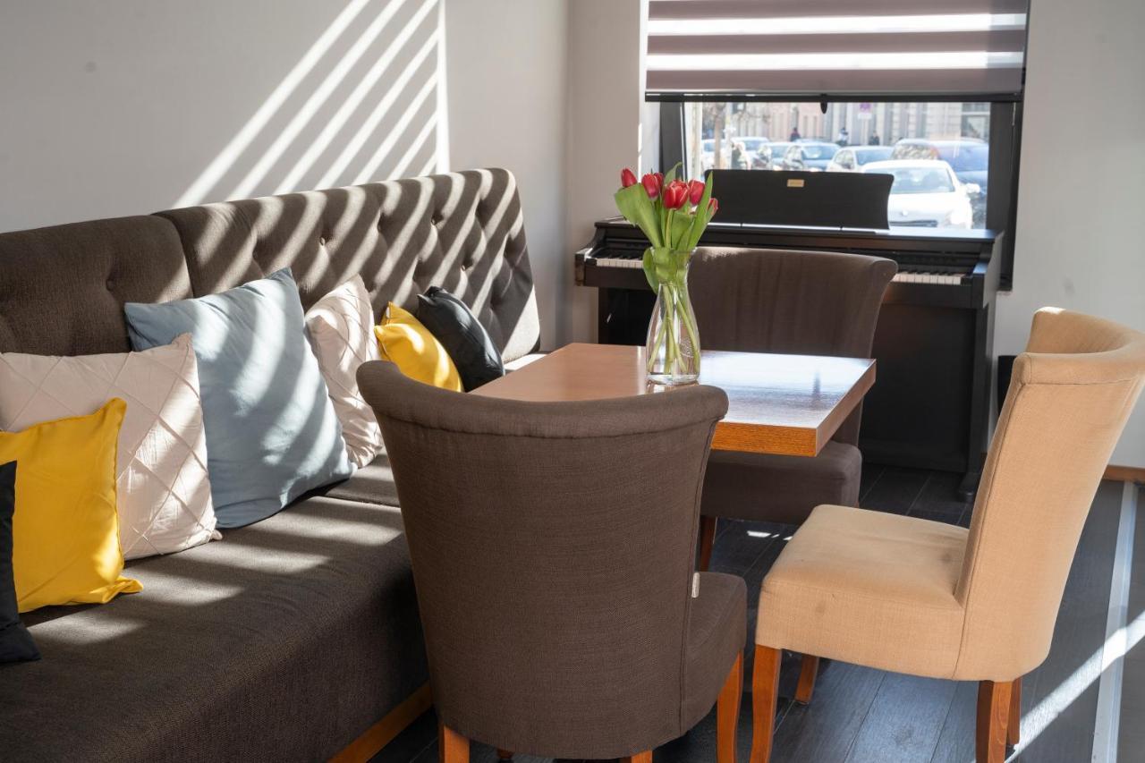 Akacija Luxury Suites ベオグラード エクステリア 写真