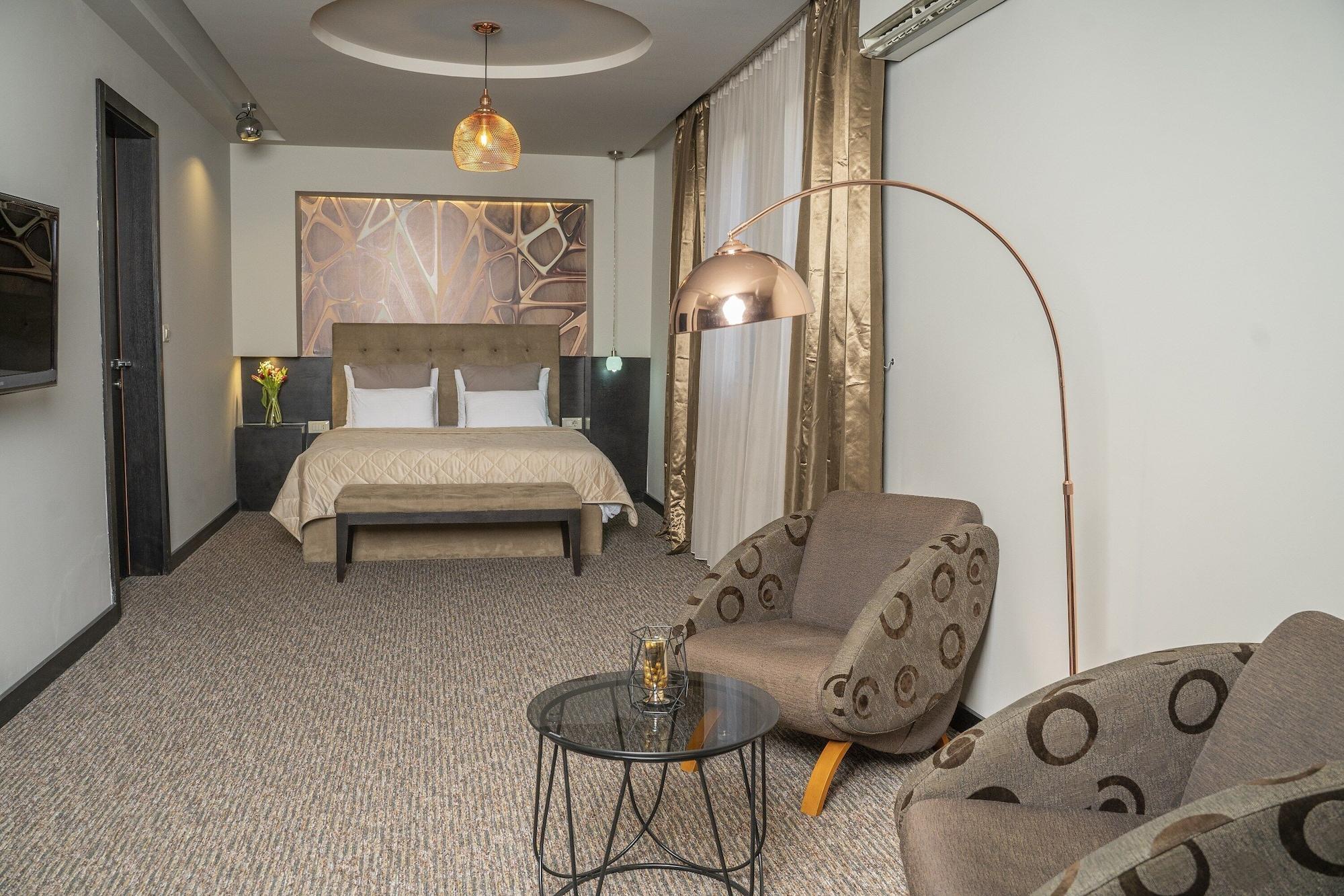 Akacija Luxury Suites ベオグラード エクステリア 写真